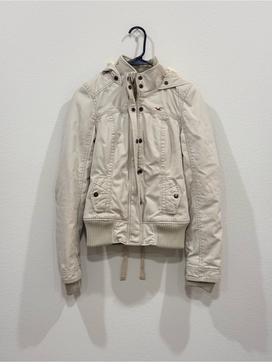 Hollister Jackets & Blazers - Y2K Hollister Cream Hooded Jacket Size Small